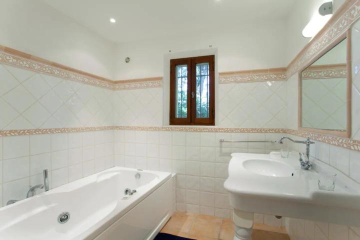 La Lezardiere Chez Hugues Saint-Rémy-de-Provence 외부 사진